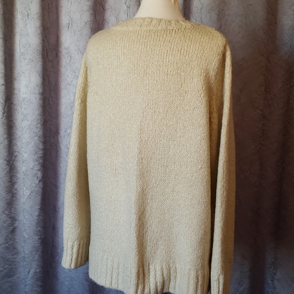 Ivory sweater - Picture 4 of 5